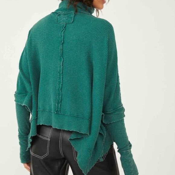 Free People -1758 Women's Moon Daisy Turtleneck Poncho Sweater Everglade Large - Picture 5 of 10